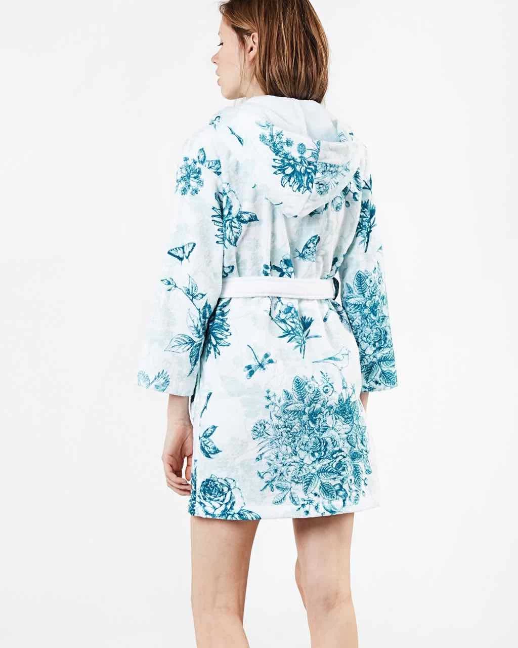 Desigual Bathrobe "White Floral" 5 Desigual Bathrobe "White Floral" - Image 3