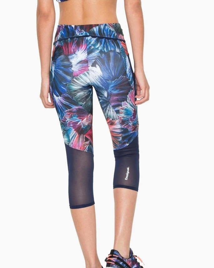 Desigual Sport Legging "3/4 Capri Atlantis 18SONK05" 4 Desigual Sport Legging "3/4 Capri Atlantis 18SONK05" - Image 2