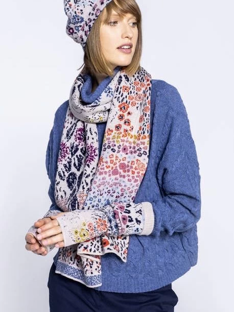 IVKO Wool Scarf "Floral Pattern 192580" 5 IVKO Wool Scarf "Floral Pattern 192580" - Image 3