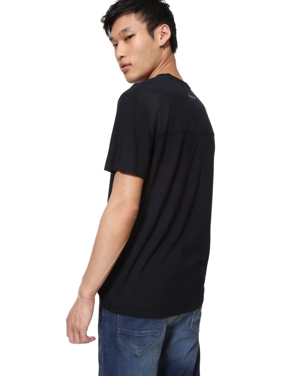 Desigual Men's T-Shirt "Andreas" 4 Desigual Men's T-Shirt "Andreas" - Image 2