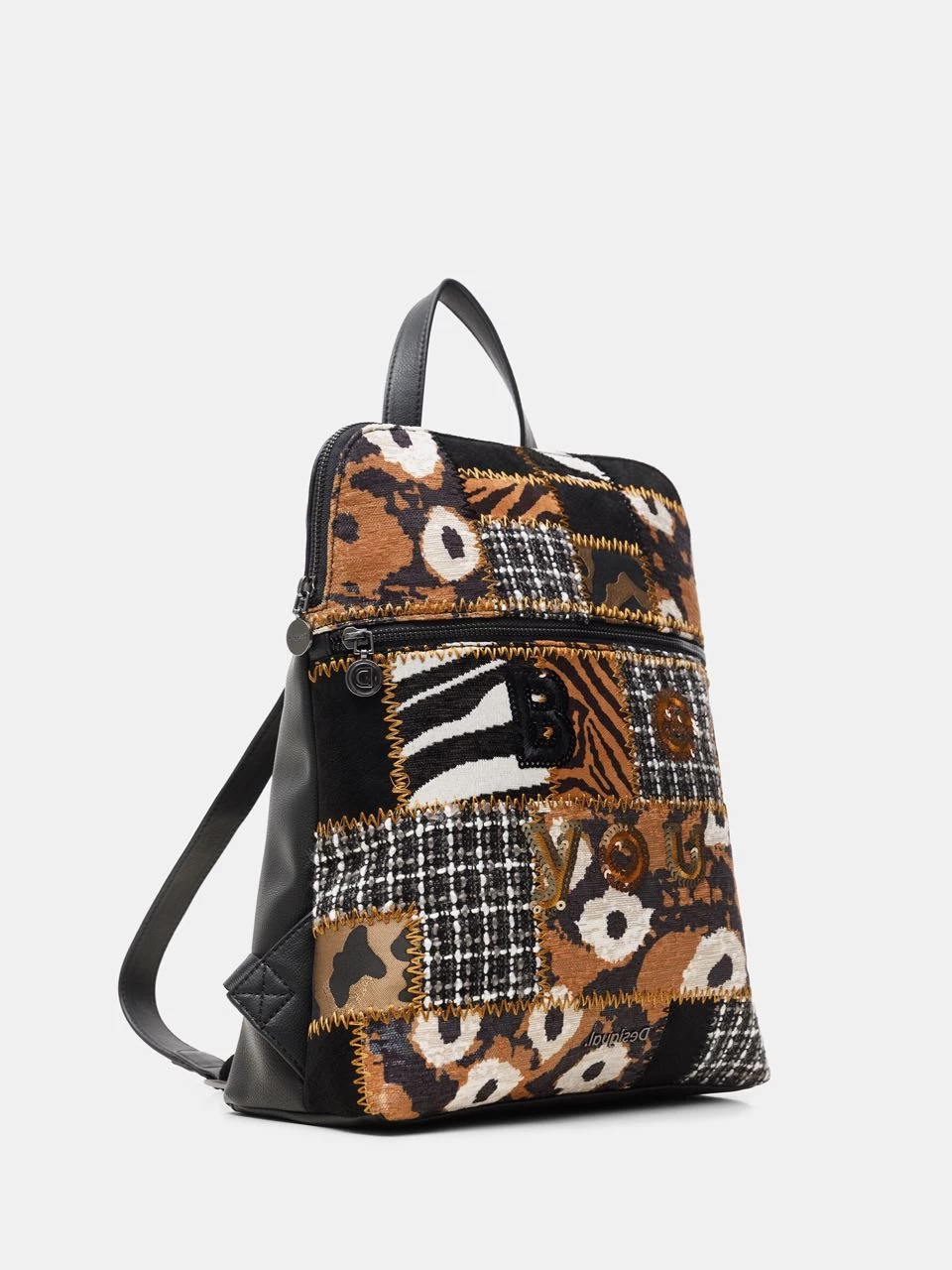 Desigual Patch Backpack "New 1968 Nanaimo" 5 Desigual Patch Backpack "New 1968 Nanaimo" - Image 3