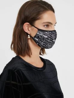 Desigual Black & White Face Mask + Pouch "Desigual"