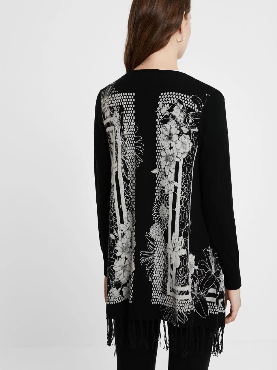 Desigual Black & White Cardigan "Oslo" 4 Desigual Black & White Cardigan "Oslo" - Image 2