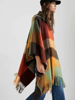 Desigual Tartan Poncho "Cuadros" -Fashion Clothing Line Store 21WAIA50 6016 Desigual Tartan poncho hood 2