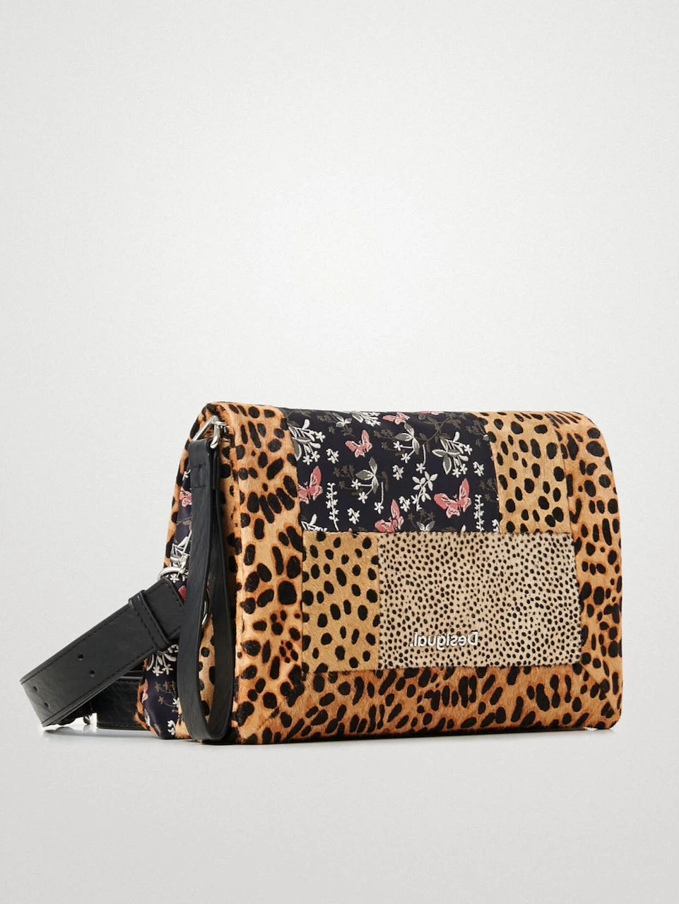 Desigual Leather Bag "Beta Animal Dortmund Flap" 4 Desigual Leather Bag "Beta Animal Dortmund Flap" - Image 2