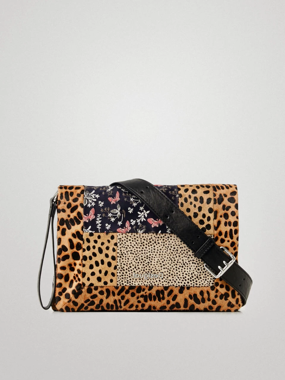 Desigual Leather Bag "Beta Animal Dortmund Flap" 3 Desigual Leather Bag "Beta Animal Dortmund Flap"