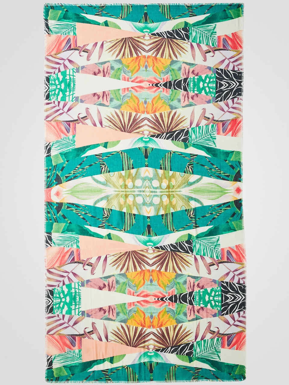 Desigual Arty Foulard "Virtual Pink Rectangle" (2 Colours) 6 Desigual Arty Foulard "Virtual Pink Rectangle" (2 Colours) - Image 4