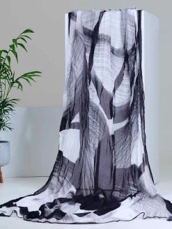 Dolcezza Scarf "Abstract Poetry In Black & White" (23912)