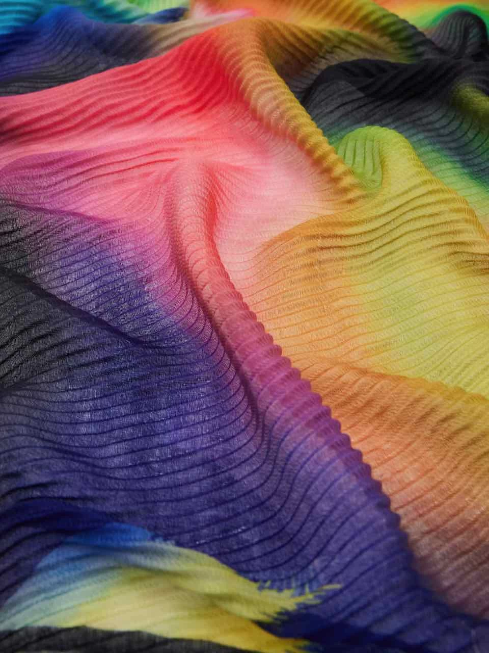 Desigual Rectangle Pleated Foulard "Metaverso" 4 Desigual Rectangle Pleated Foulard "Metaverso" - Image 2