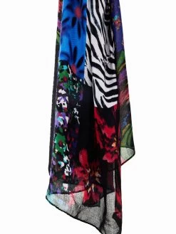 Desigual Foulard "Patch Rectangle" (23SAWA44) 7 Desigual Foulard "Patch Rectangle" (23SAWA44) -Fashion Clothing Line Store 23SAWA44 9019 Desigual Rectangular Patch Scarf foulard