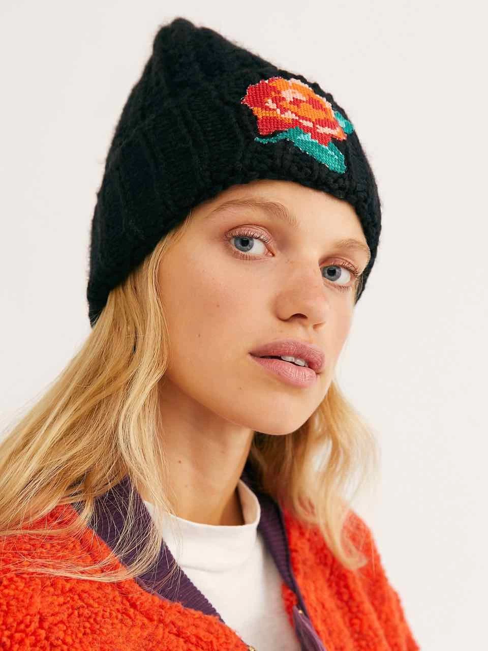 Free People "Everything Rosy Beanie" (2 Colours) 4 Free People "Everything Rosy Beanie" (2 Colours) - Image 2