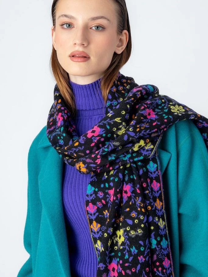 IVKO Wool Knitted Scarf Floral Pattern 232580 4 IVKO Wool Knitted Scarf Floral Pattern 232580 - Image 2
