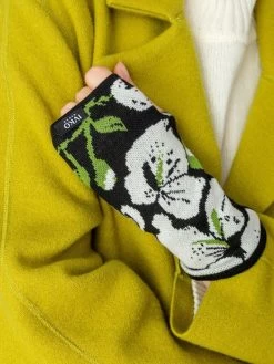 IVKO Wrist Warmers Orchid Motive 232589 (2 Colours) 11 IVKO Wrist Warmers Orchid Motive 232589 (2 Colours) -Fashion Clothing Line Store IVKO Woman AutumnWinter 2023 019 232589.019 3