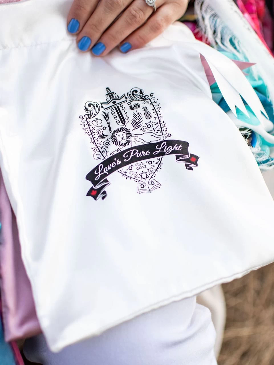 Love's Pure Light Silk - Modal Shawl "Hyacinth" (D-427) 6 Love's Pure Light Silk - Modal Shawl "Hyacinth" (D-427) - Image 4