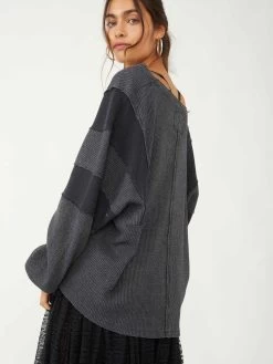 Free People "Callisto Henley" (2 Colours) 14 Free People "Callisto Henley" (2 Colours) -Fashion Clothing Line Store OB1394366 Free People Callisto Henley Washed Black