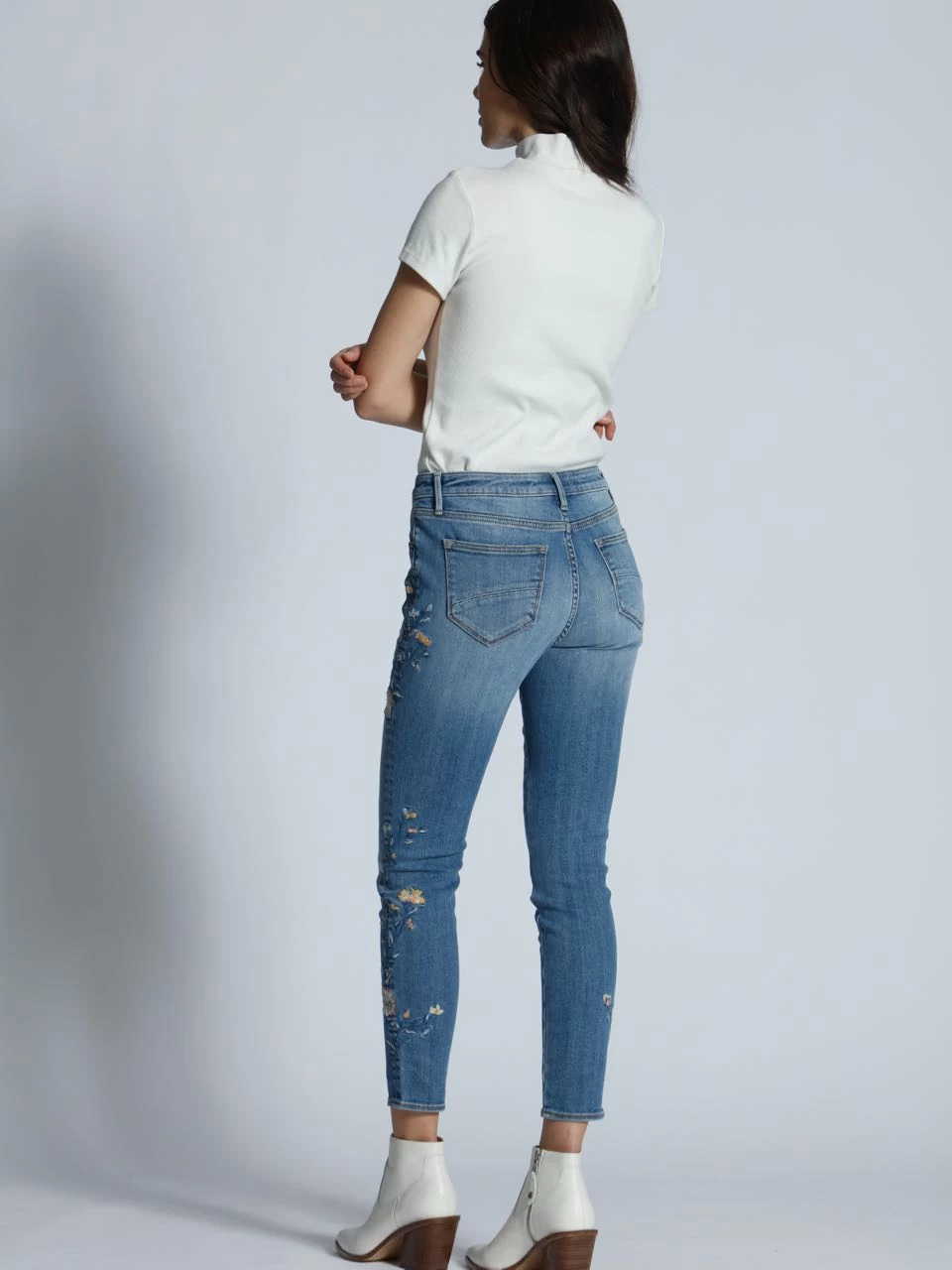 Driftwood High Rise Jeans "Jackie" (DW-40380A) 4 Driftwood High Rise Jeans "Jackie" (DW-40380A) - Image 2