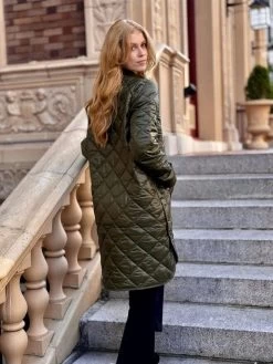 Ilse Jacobsen QUILTED COAT PEARL02 (Deep Olive) 9 Ilse Jacobsen QUILTED COAT PEARL02 (Deep Olive) -Fashion Clothing Line Store ilse jacobsen long quilt jacket pearl02 deep olive